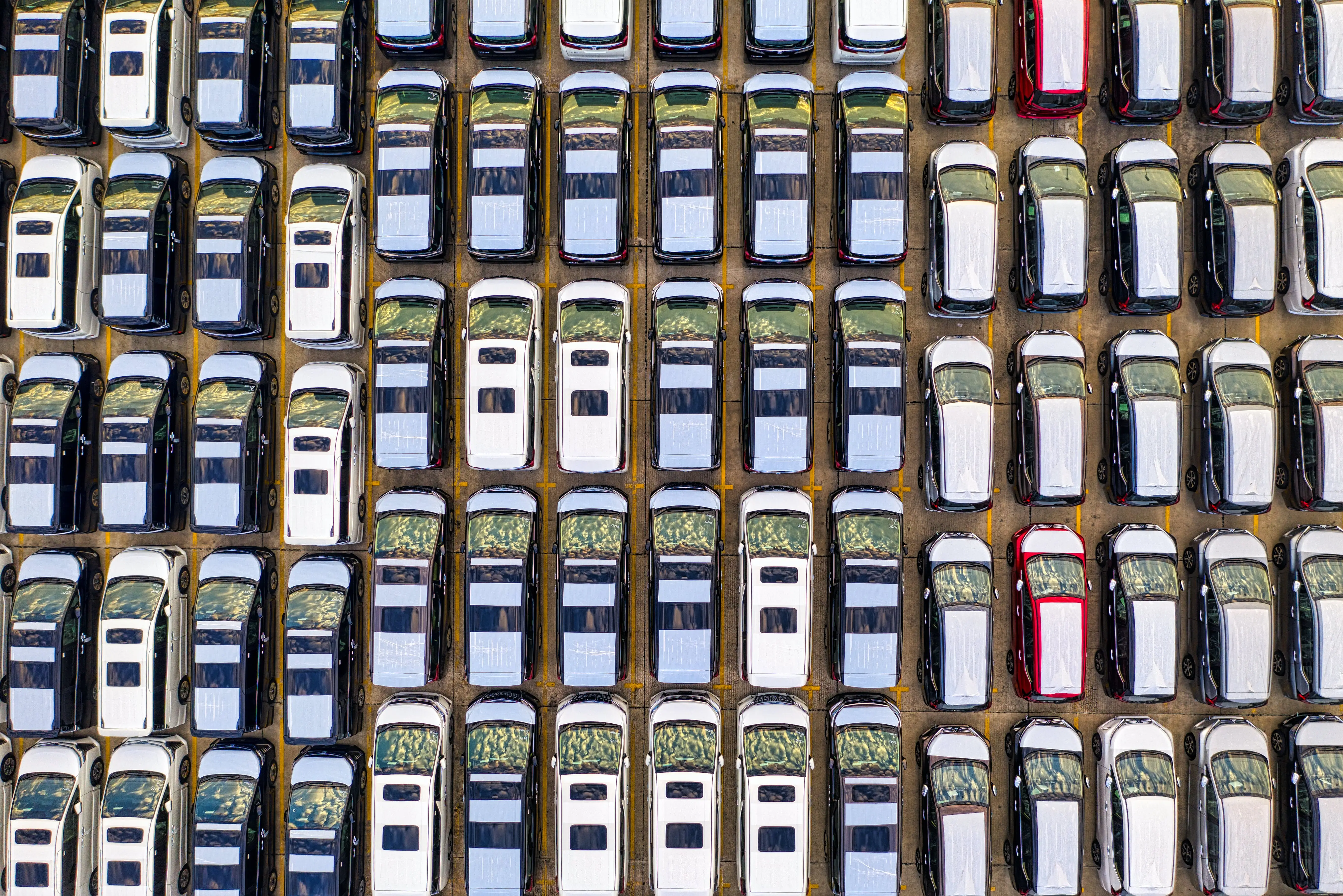 Ilustrasi mobil hasil produksi. (Foto: Pexels/Tom Fisk)