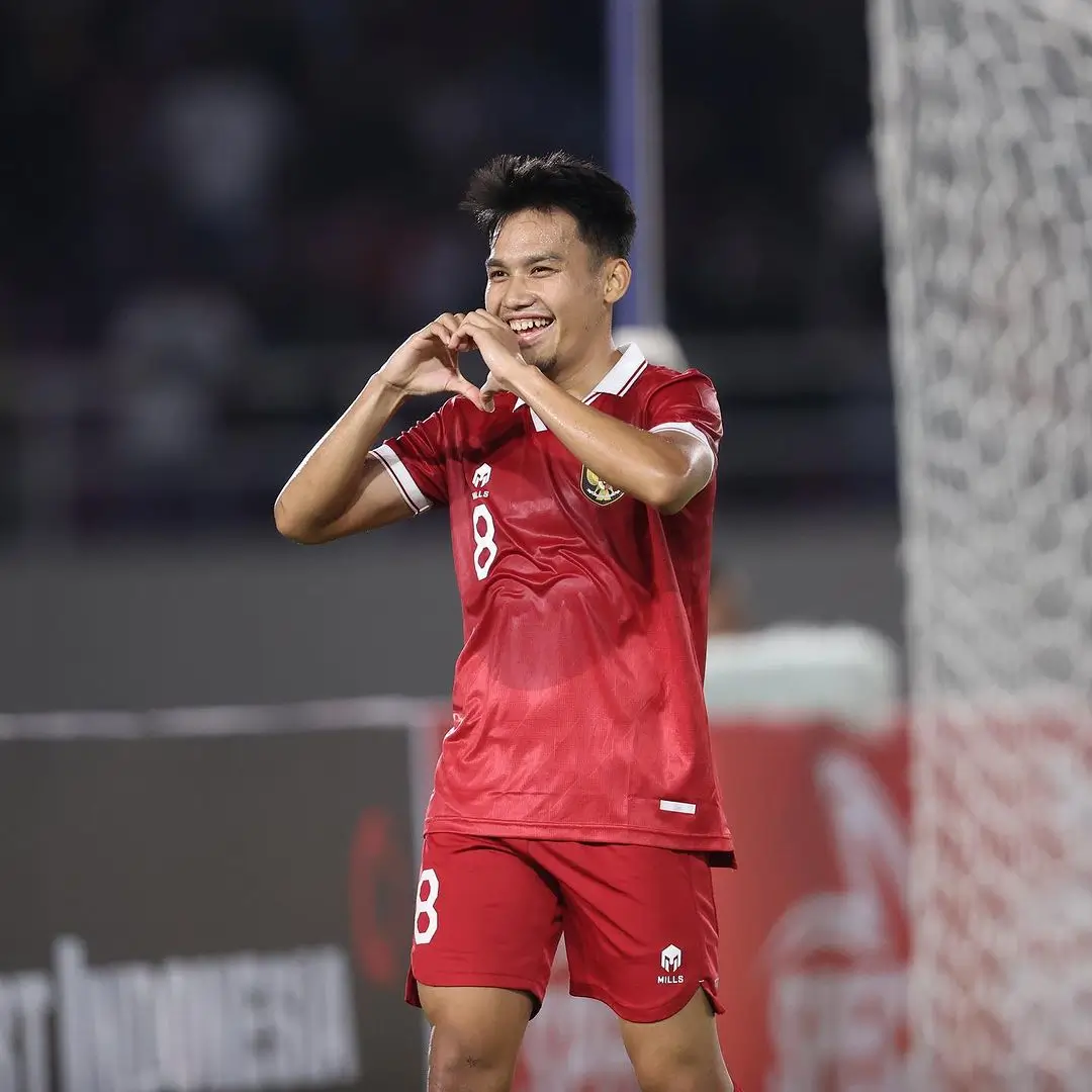 Polemik Pemain Timnas Indonesia Makan Mi Goreng  Kalau Setahun Sekali  Siapa yang Larang 