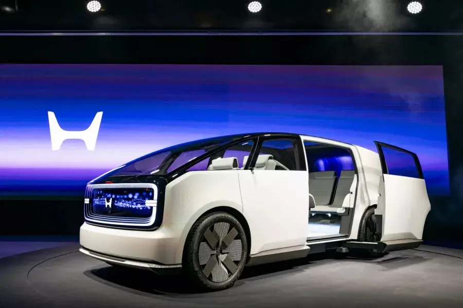 Honda Perkenalkan Logo H Baru dan Seri Mobil Listrik Honda 0 Series di CES 2024