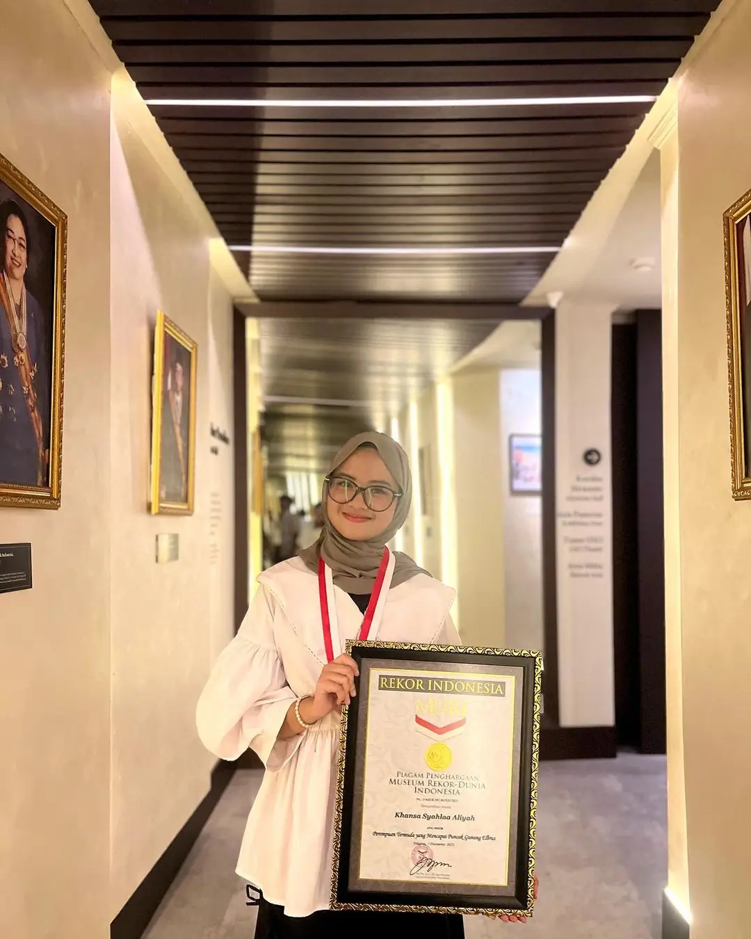 Khansa Syahlaa  Pendaki Gunung Muda yang Miliki Misi Taklukkan Seven Summit Dunia