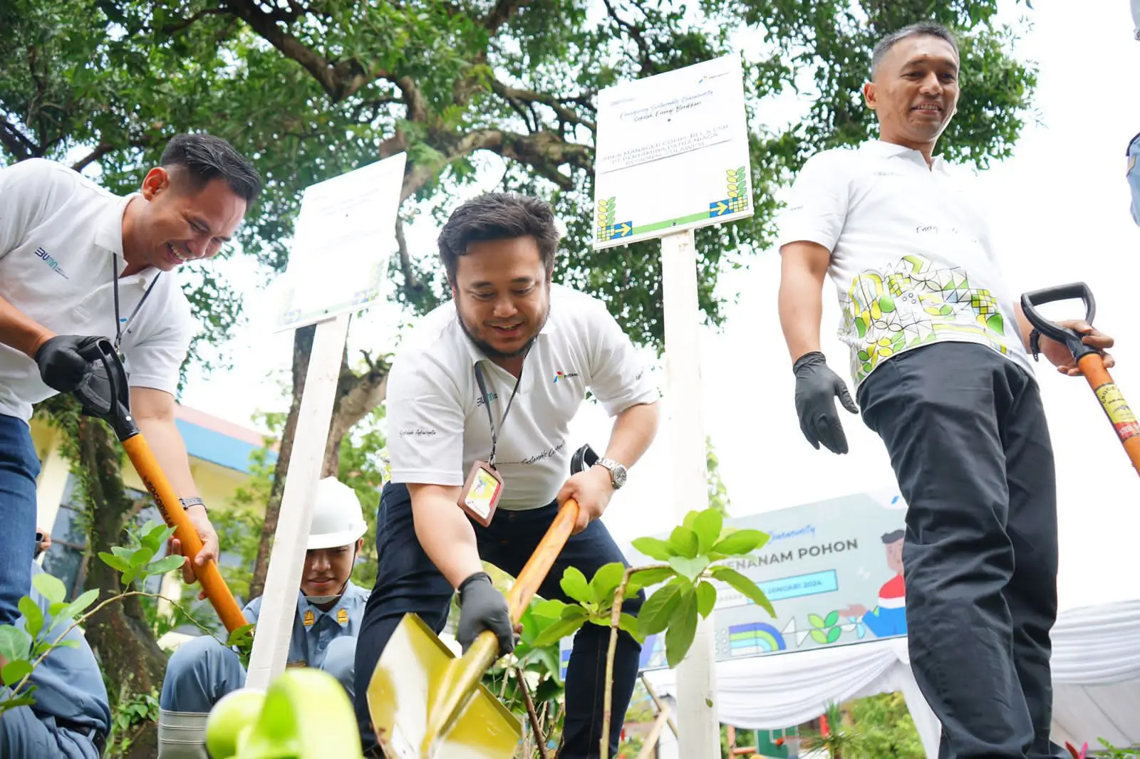Sekolah Energi Berdikari Pertamina Edukasi 4 685 Siswa Kenali Energi Bersih