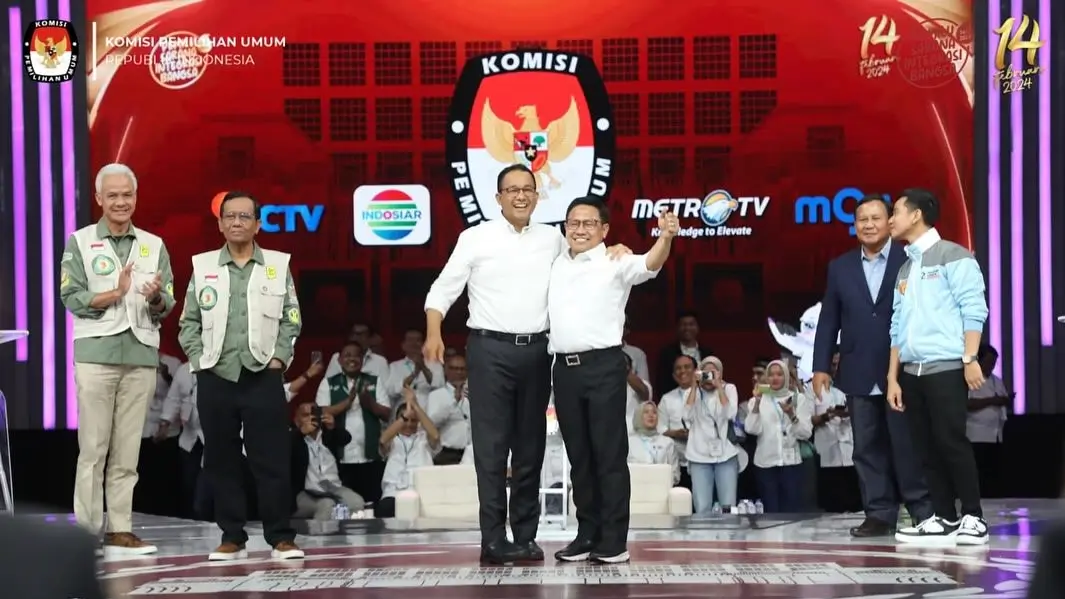 Debat keempat capres-cawapres Pilpres 2024 di JCC Senayan, Jakarta, Minggu (21/1/24). (Foto: Instagram/kpu_ri)