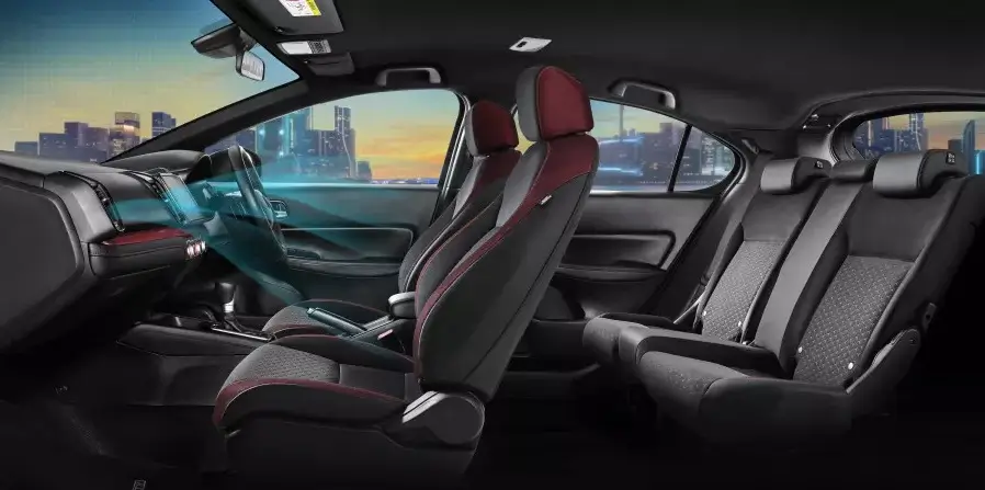 Hadir dengan Warna Anyar yang Segar  New Honda City Hatchback RS Meluncur di RI