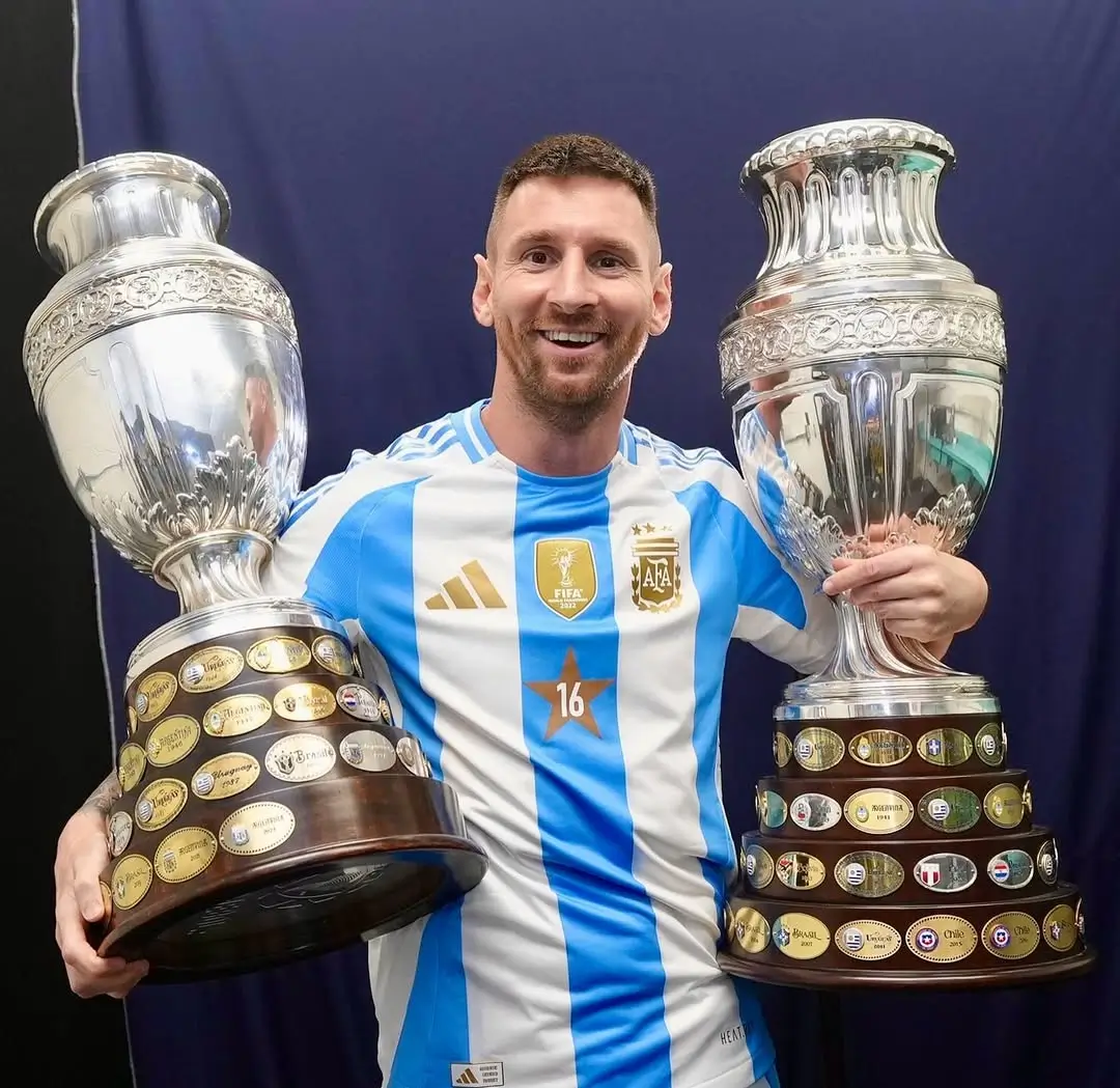 Cristiano Ronaldo Blak blakan terkait Hubungannya dengan Lionel Messi  Baik atau Buruk 