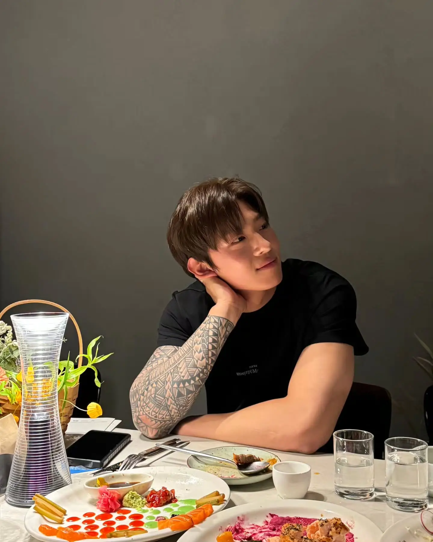 Dari Brad Pitt hingga Wonyoung IVE  Ketika AI Jadi Ancaman bagi Para Selebriti