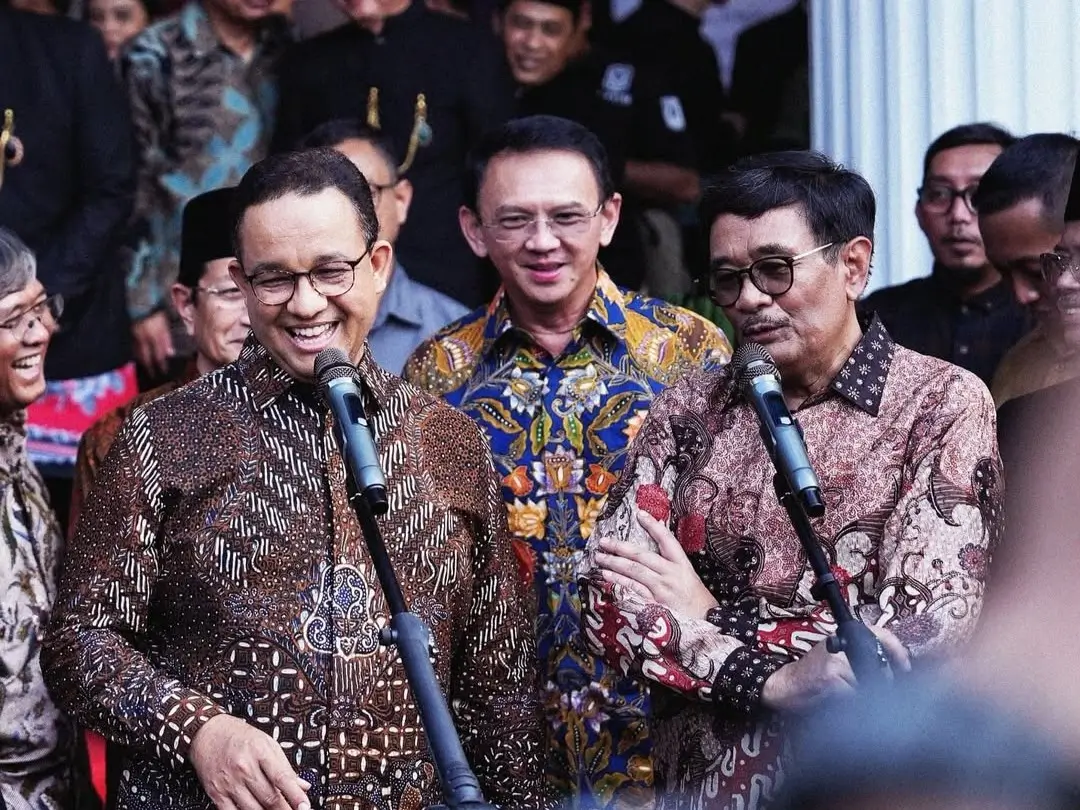 Anies Baswedan (kiri), Basuki Tjahaja Purnama (Ahok) (tengah), dan Djarot Syaiful Hidayat (kanan). (Foto: Instagram/aniesbaswedan)