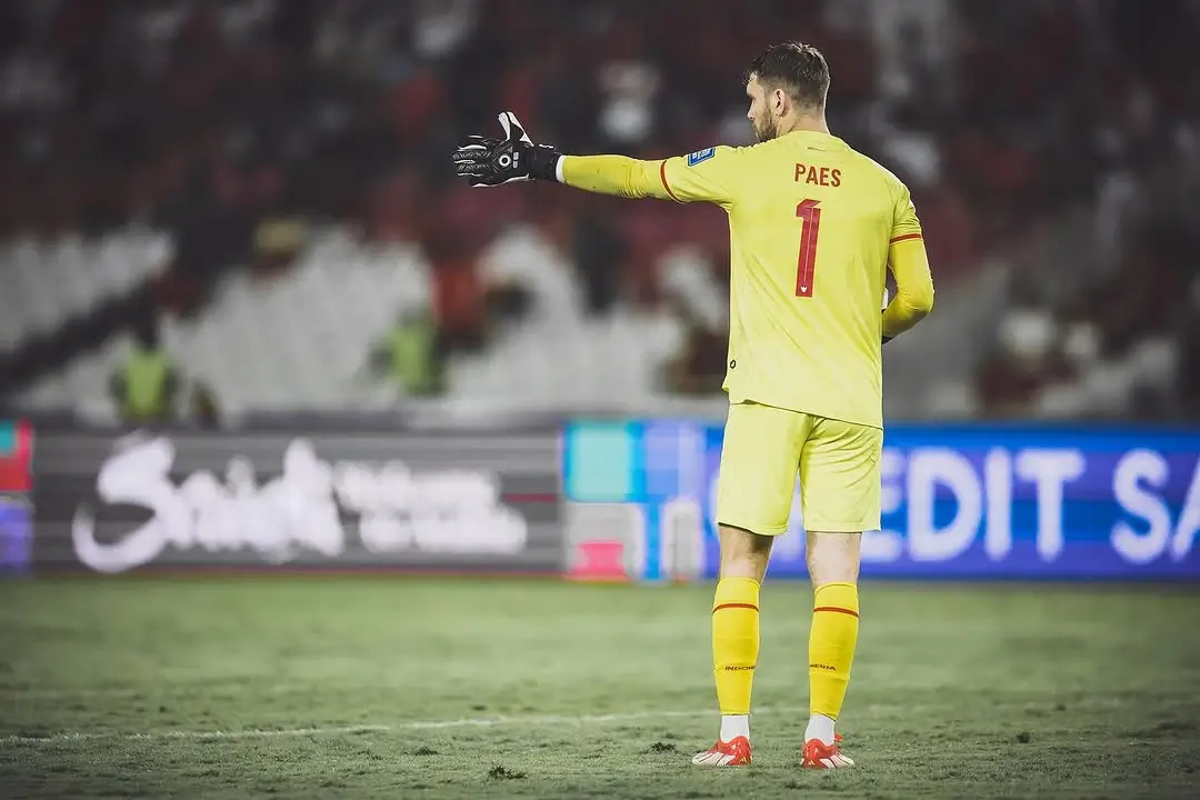 Maarten Paes memaerkan ke media Amerika Serikat tentang fanatisme suporter Timnas Indonesia. (Foto Instagram Maarten Paes)