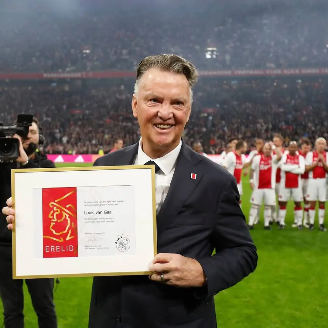 Louis van Gaal diklaim akan menjadi Direktur Teknik Timnas Indonesia. Foto: Instagram Louis van Gaal.