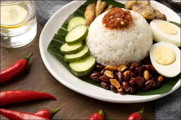 Foto: Ilustrasi Nasi Uduk (freepik.com)