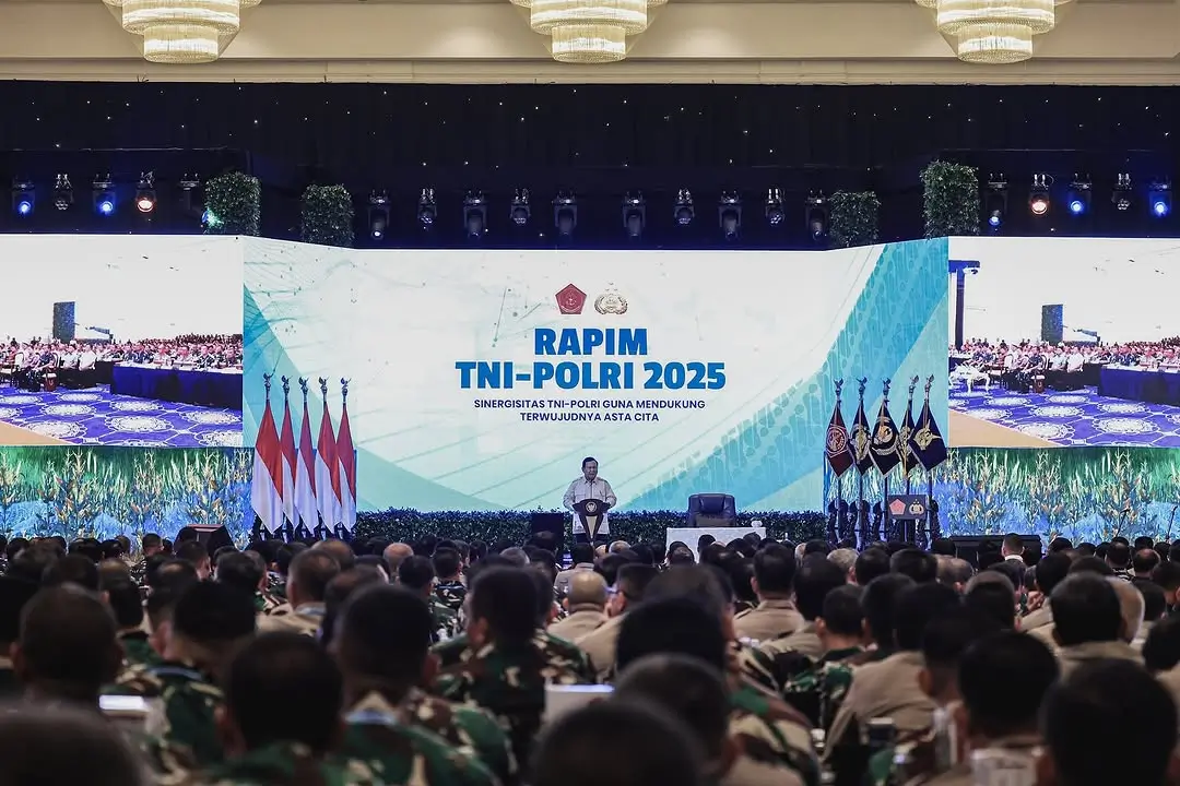 Prabowo  TNI dan Polri Digaji Rakyat  Harus Koreksi dan Mawas Diri