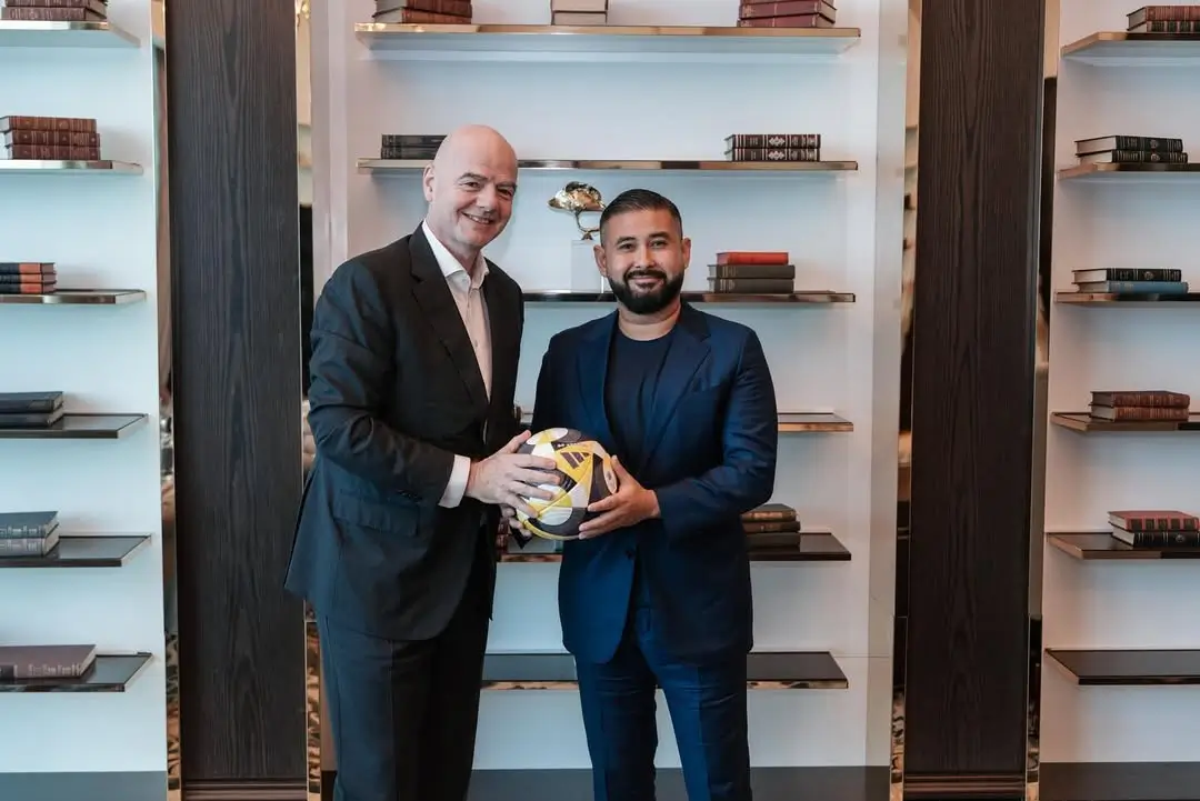 Tunku Ismail Idris menemukan 6-7 pemain yang bisa dinaturalisasi Timnas Malaysia. Foto Instagram Tunku Ismail Idris.