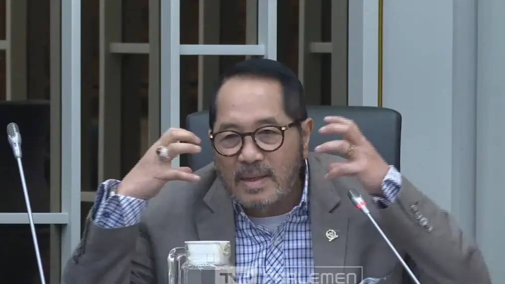 Anggota Komisi IV DPR RI Fraksi Partai Golkar, Firman Soebagyo. (Foto: Tangkapan layar YouTube/TVR Parlemen)