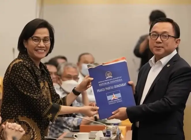 Menteri Keuangan Sri Mulyani dan Sekretaris Fraksi Demokrat DPR RI Marwan Cik Asan. (Foto: Instagram/marwancikasanofficial)
