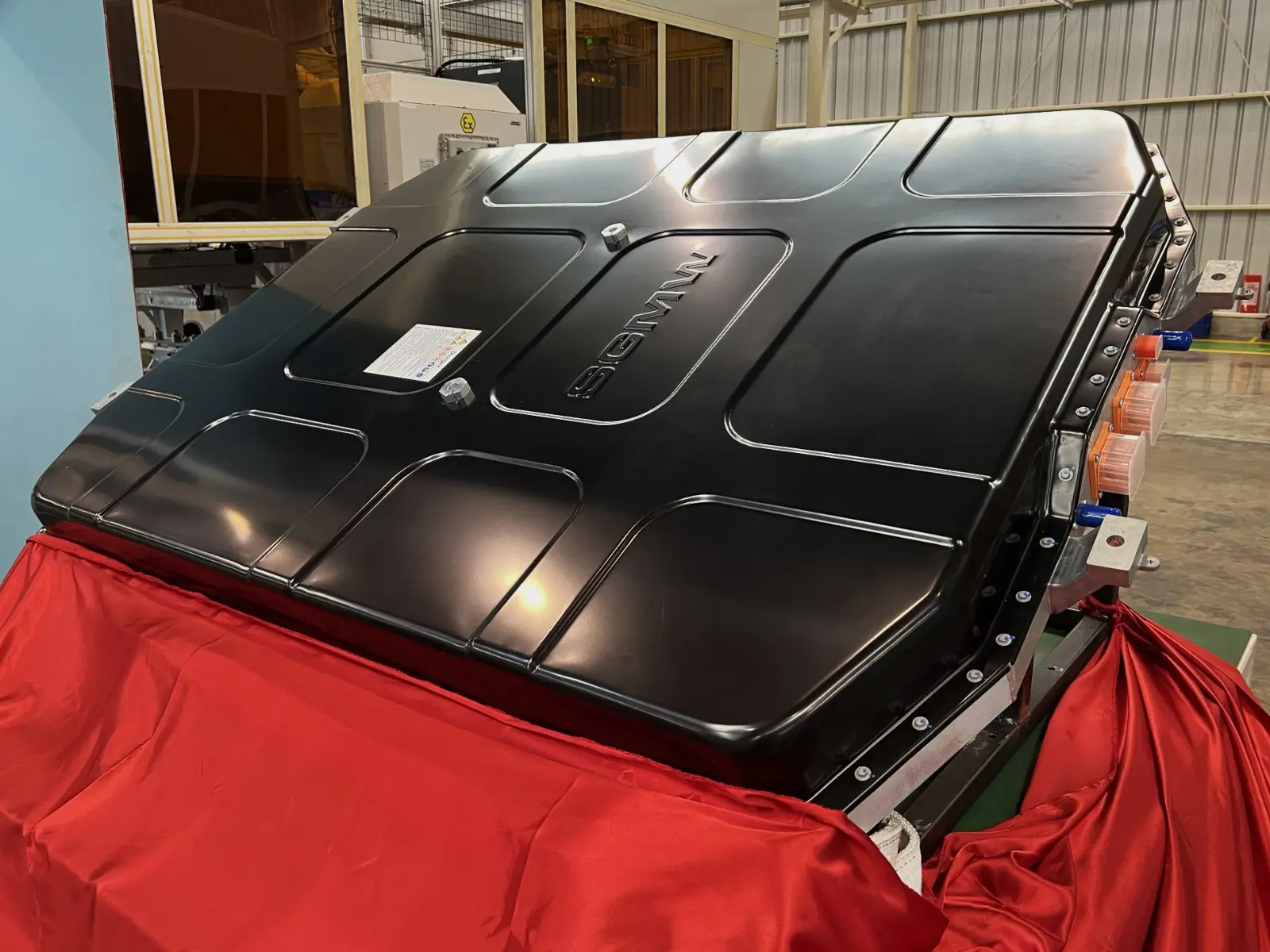 Wuling Resmikan Produksi Baterai EV Lokal  Magic Battery  di Cikarang