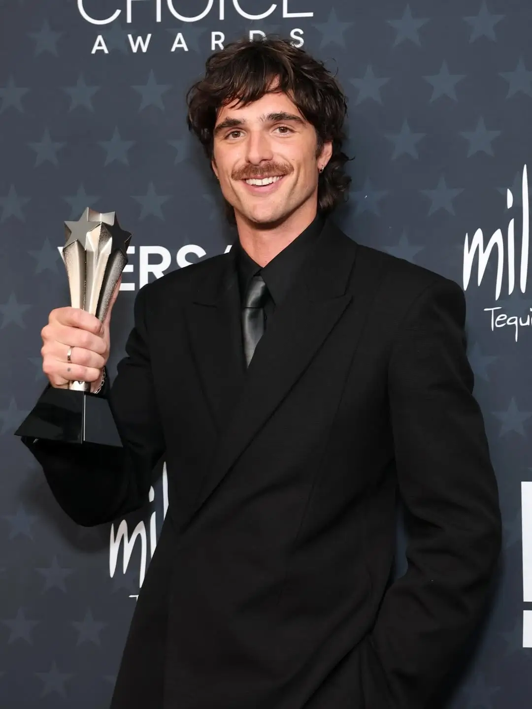 Jacob Elordi  Perjalanan Karier Aktor Asal Australia yang Menaklukkan Hollywood