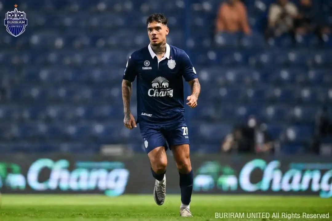 Klarifikasi Resmi Rumor Ivar Jenner atau Shayne Pattynama Bergabung dengan Persija