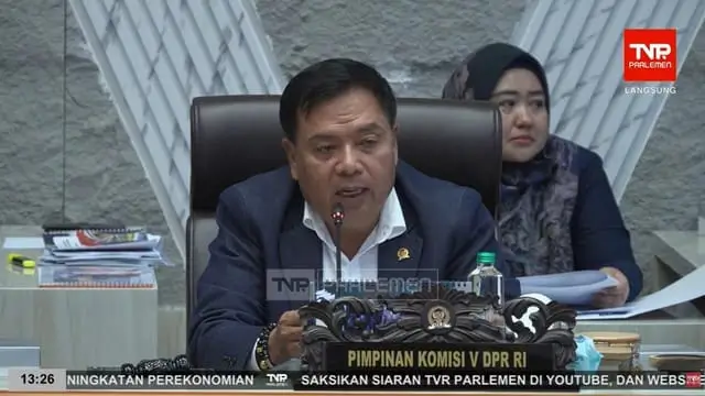Ketua Komisi V DPR RI Lasarus. Foto: tangkapan layar YouTube TV Parlemen