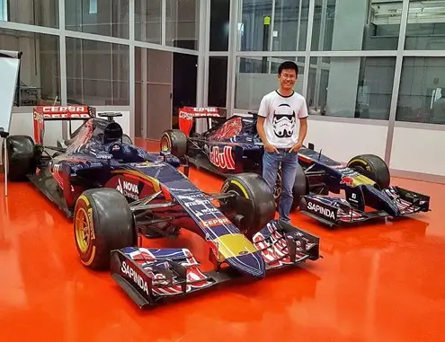 Namanya Terpampang di Mobil F1 Cadillac  Ini Sosok Insinyur Indonesia Stephanus Widjanarko