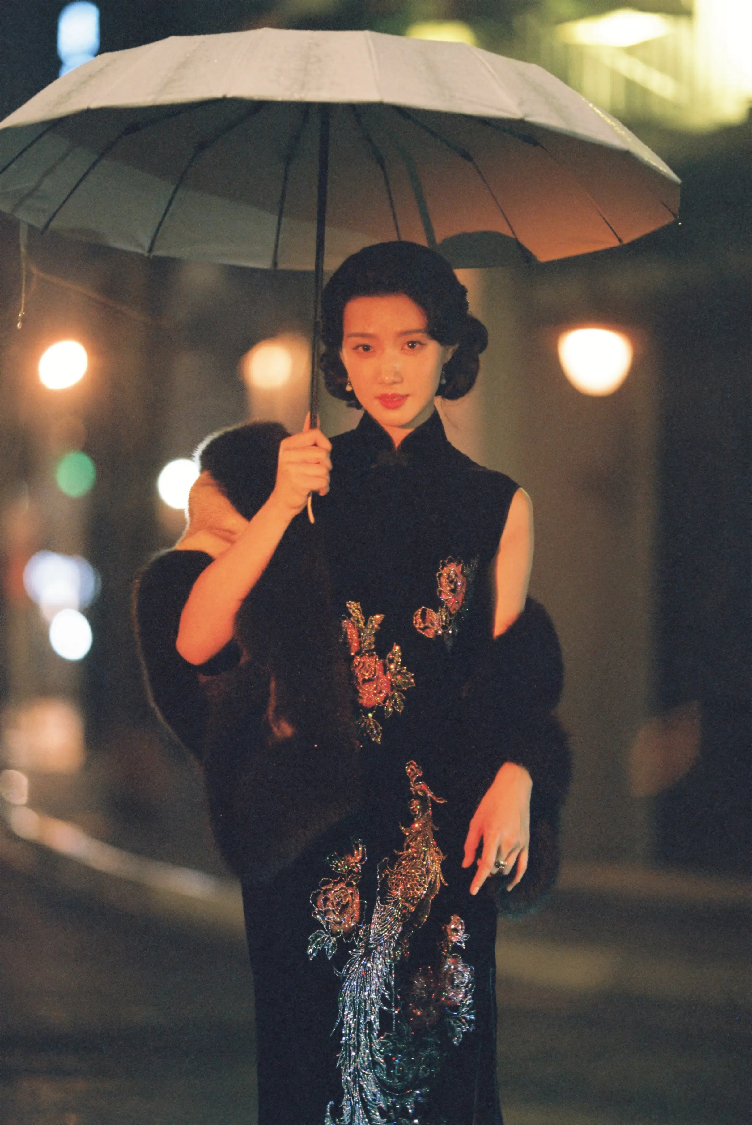 Lu Yu Xiao Kembali Curi Perhatian bersama Chen Xingxu lewat Love Between Lines