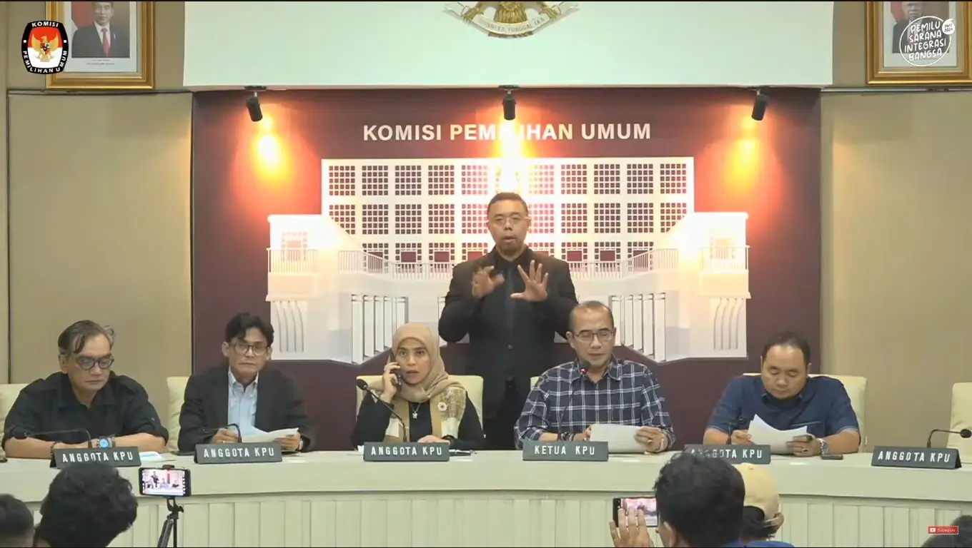 Konferensi pers perkembangan Pemilu 2024 KPU, Senin (19/2/24). (Foto: Tangkapan layar YouTube/KPU RI)