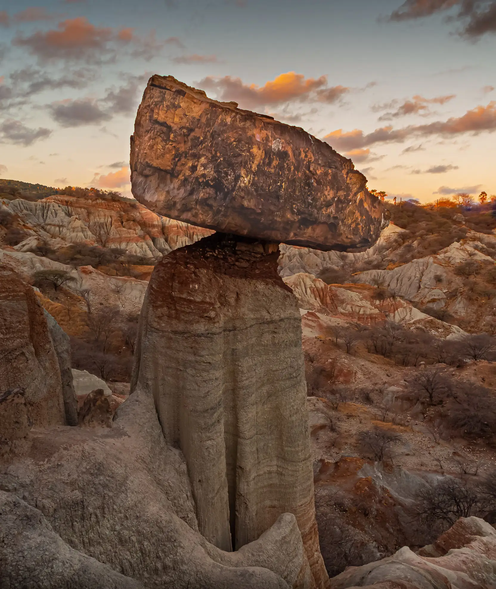 Kelabba Maja Bukit Cantik Rasa Grand Canyon di NTT