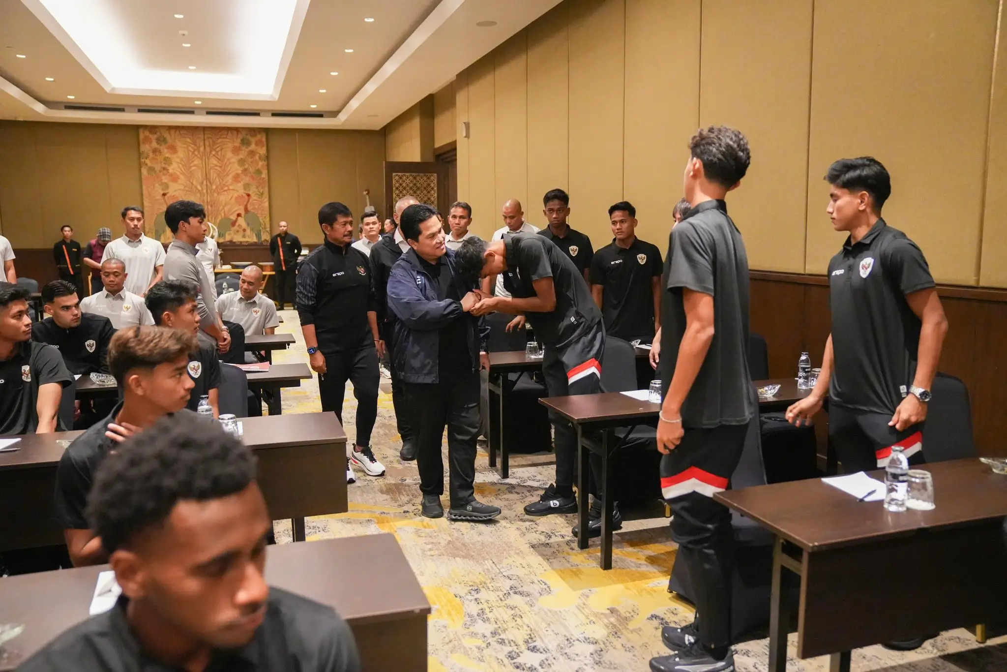 Erick Thohir Minta Timnas Indonesia U 20 Tunjukkan Mental Pemenang  Jangan Pikirkan Medsos