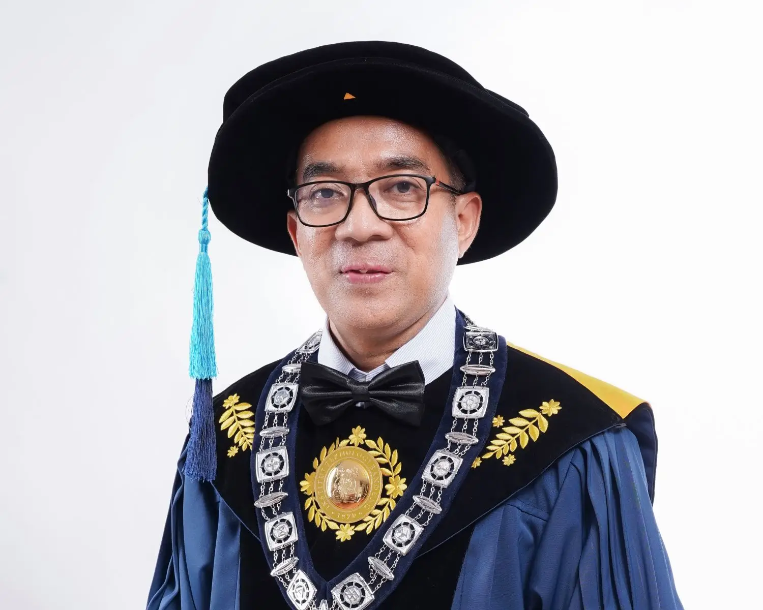 Profil Brian Yuliarto  Guru Besar ITB yang Dilantik Jadi Mendiktisaintek Baru