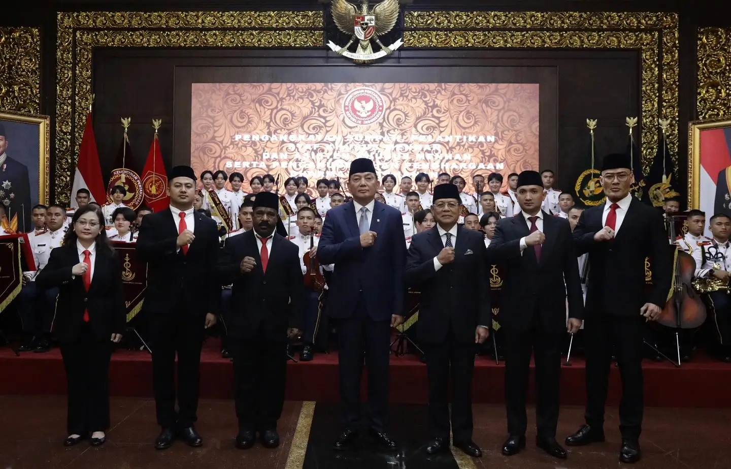 5 Artis yang Menjadi Stafsus dan Pejabat Pemerintah  Siapa Saja  