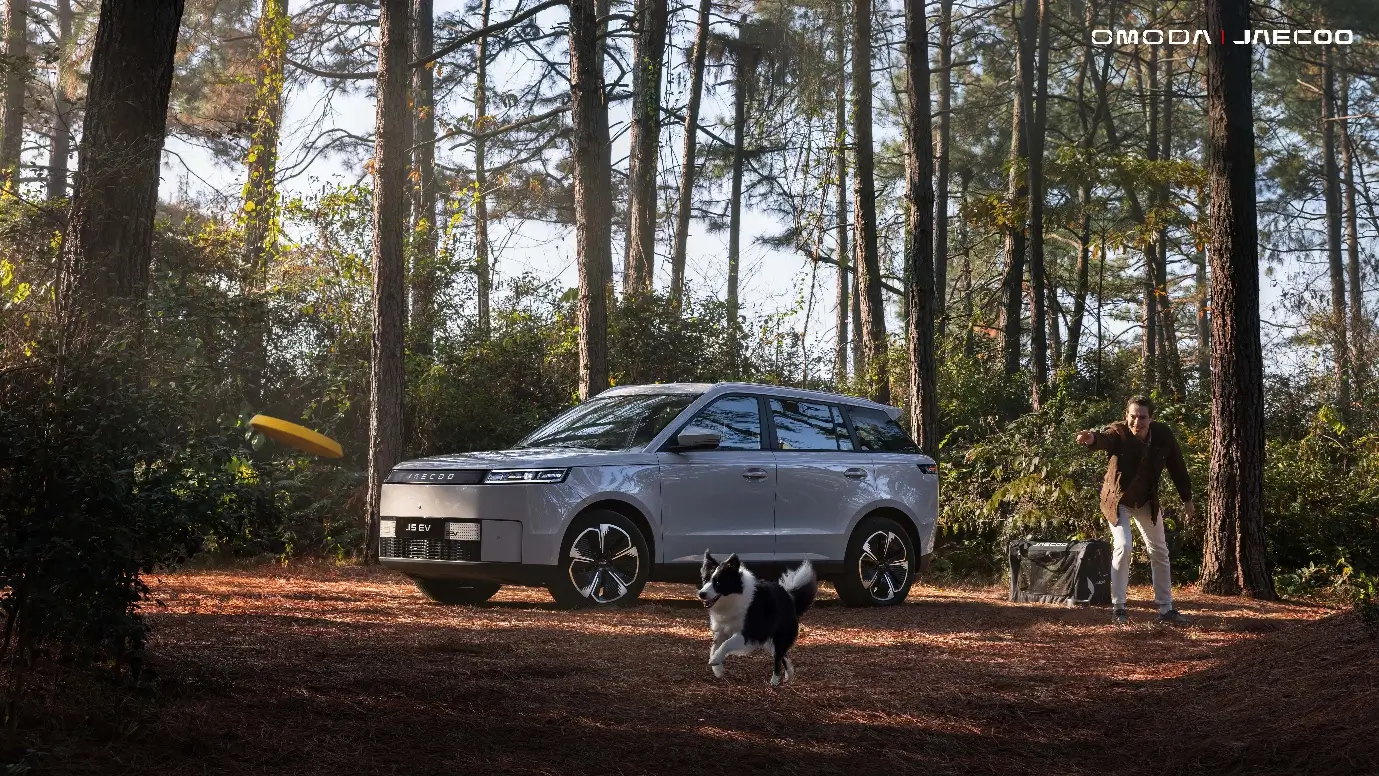 Jaecoo J5 EV sebagai SUV listrik yang ramah pemilik hewan peliharaan. (Foto: Dok. Jaecoo)