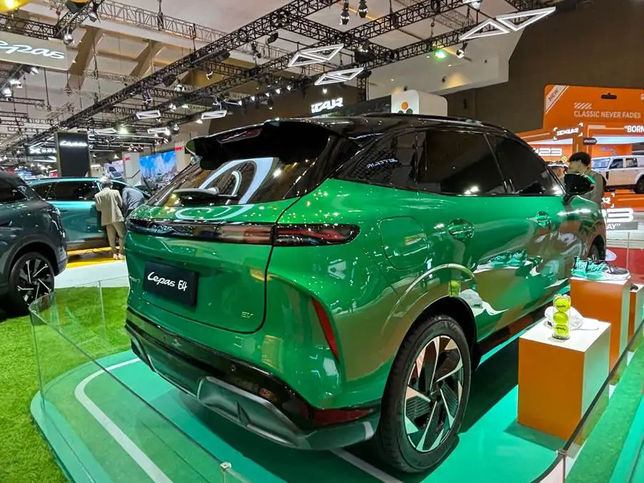 World Premiere di IIMS 2026  Lepas E4 Jadi SUV Listrik Murni Pertama Lepas