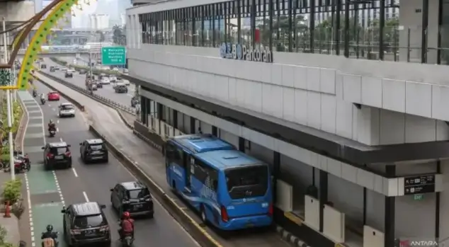 Ilustrasi Transjakarta. (Foto: ANTARA FOTO/Asprilla Dwi Adha)
