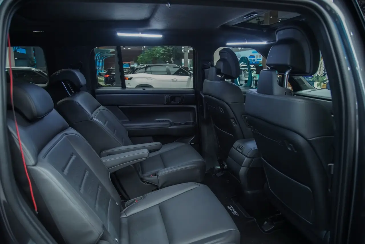 Spesifikasi Hyundai Santa Fe XRT  Varian Terbaru yang Melantai di IIMS 2026