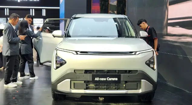 The All New Kia Carens di IIMS 2026. (Foto: ThePhrase.id/Nadira Sekar)
