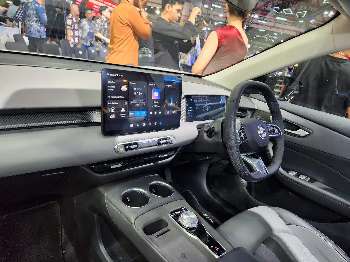 MGS5 EV Resmi Diluncurkan di IIMS 2026  Cek Spesifikasi dan Harganya 