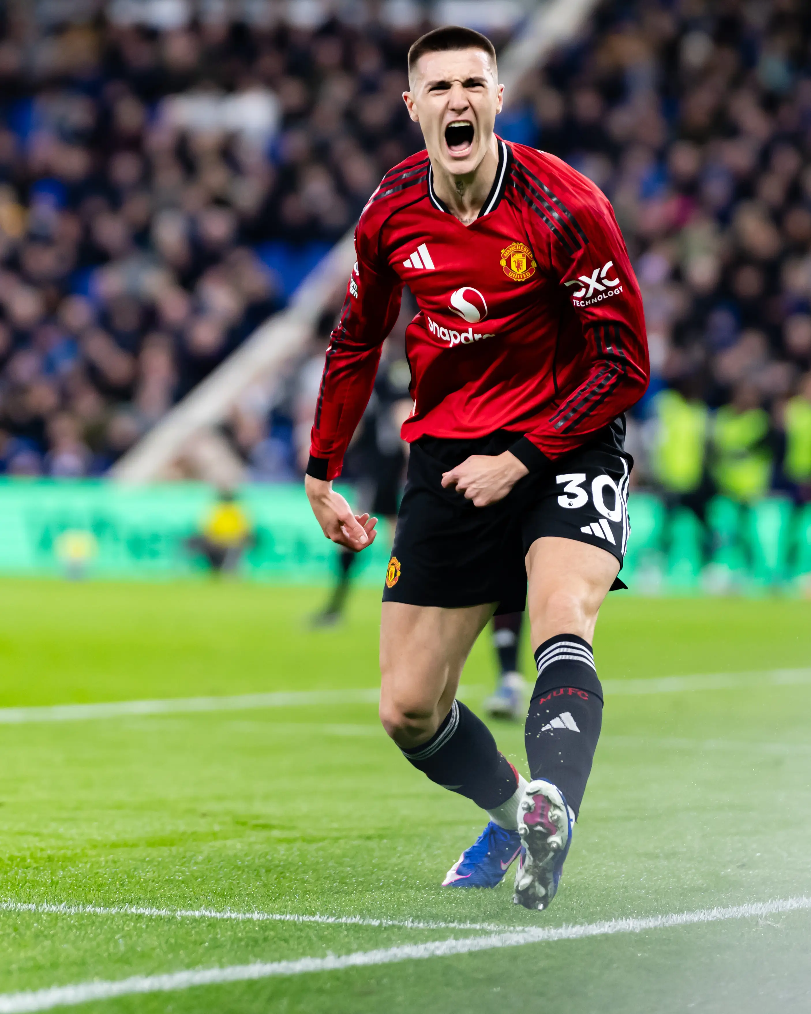 Efektivitas Tanpa Banyak Kata Penyelesaian Tanpa Ampun Benjamin Sesko Buka Kans Manchester United ke Liga Champions