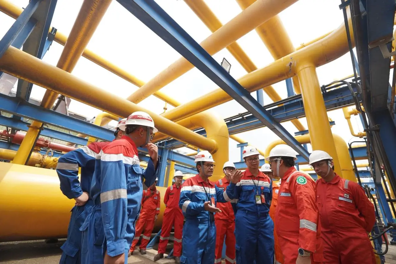 PT Pertamina Gas (Pertagas), bagian dari Subholding Gas Pertamina (PGN), meresmikan selesainya Proyek Restaging Kompresor di Cilamaya, Jawa Barat. Proyek ini memperkuat keandalan aset dan ketahanan operasi, serta memastikan infrastruktur transmisi gas di Jawa Barat bekerja andal untuk jangka panjang. Dok. PT Pertamina Gas (Pertagas)