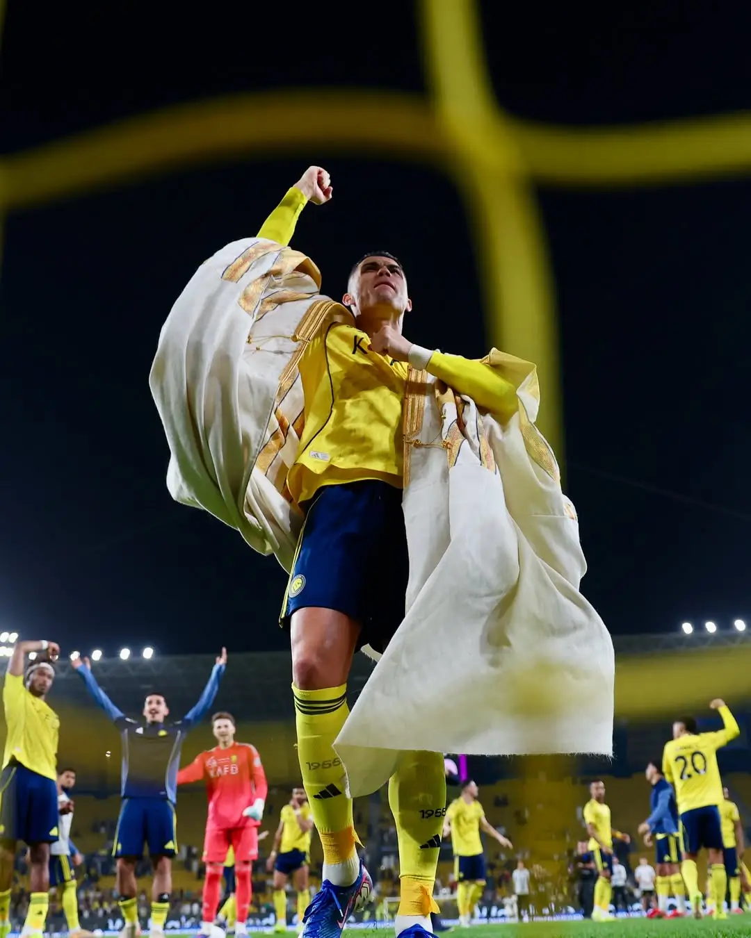 Saat ini UD Almeria tengah menunjukkan performa impresif dengan menduduki peringkat ketiga di divisi dua Spanyol. Foto Instagram UD Almeria.