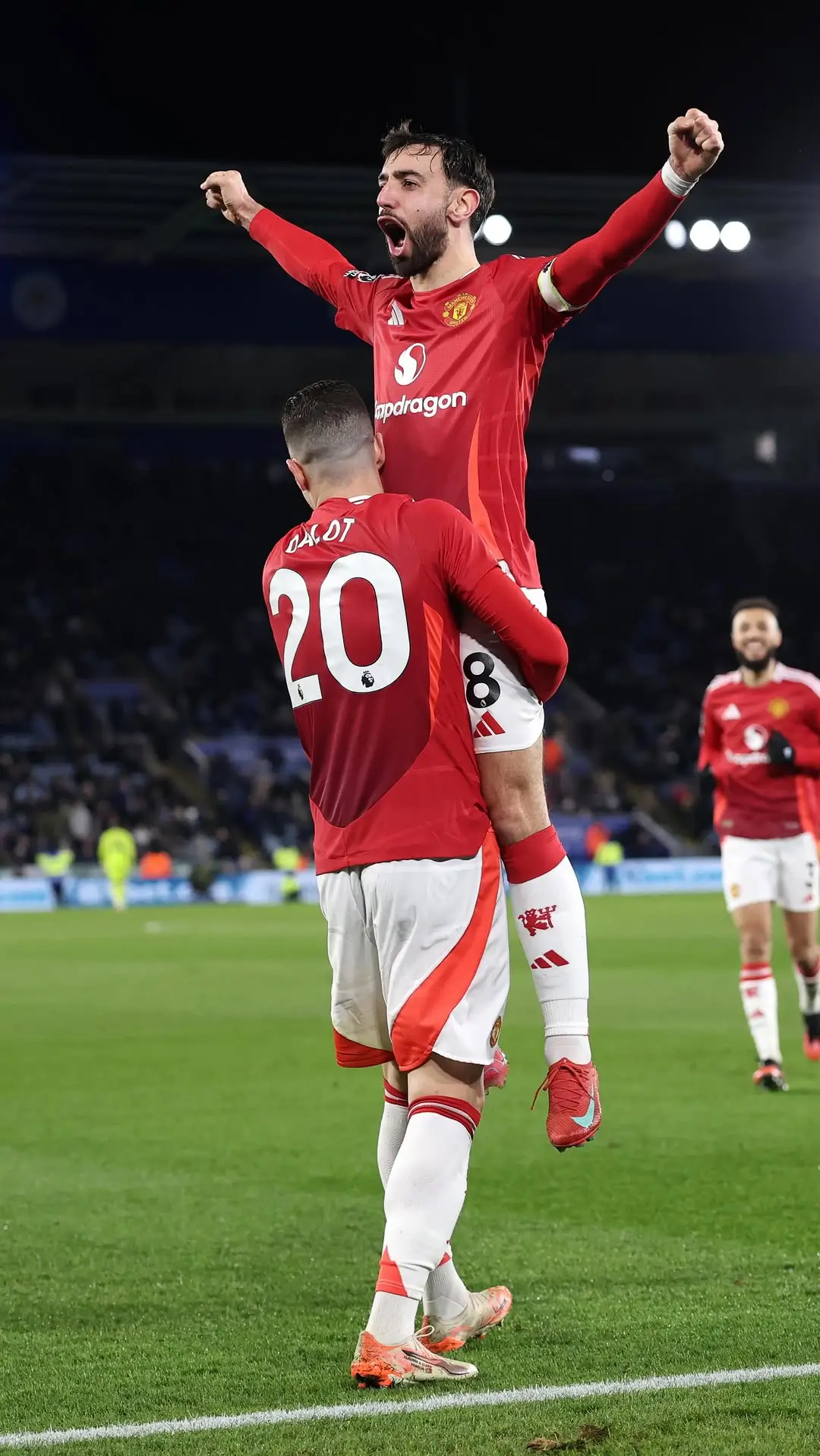 Jujur jujuran Michael Carrick  Merasa Seperti di Rumah Sendiri di Manchester United  Kasih Kode Ingin Bertahan