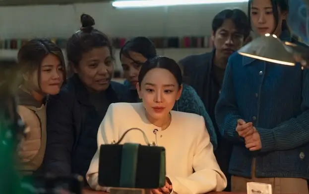 Perjalanan Carissa Devina Rintis Karier Akting di Korea Selatan hingga Tampil di Drakor  The Art of Sarah 