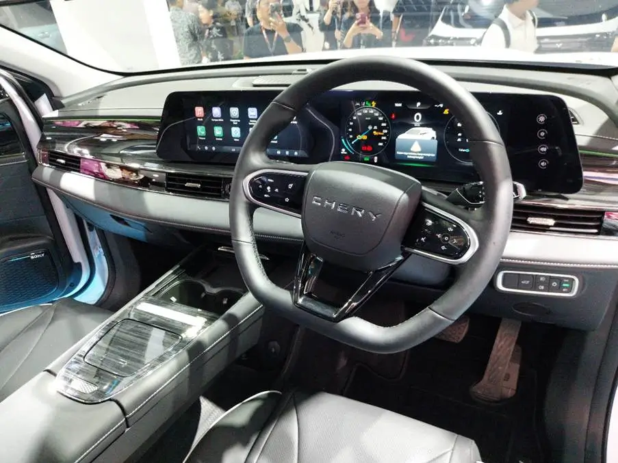 Chery C5 CSH Resmi Meluncur di IIMS 2026  Jarak Tempuh Tembus 1 000 Km 