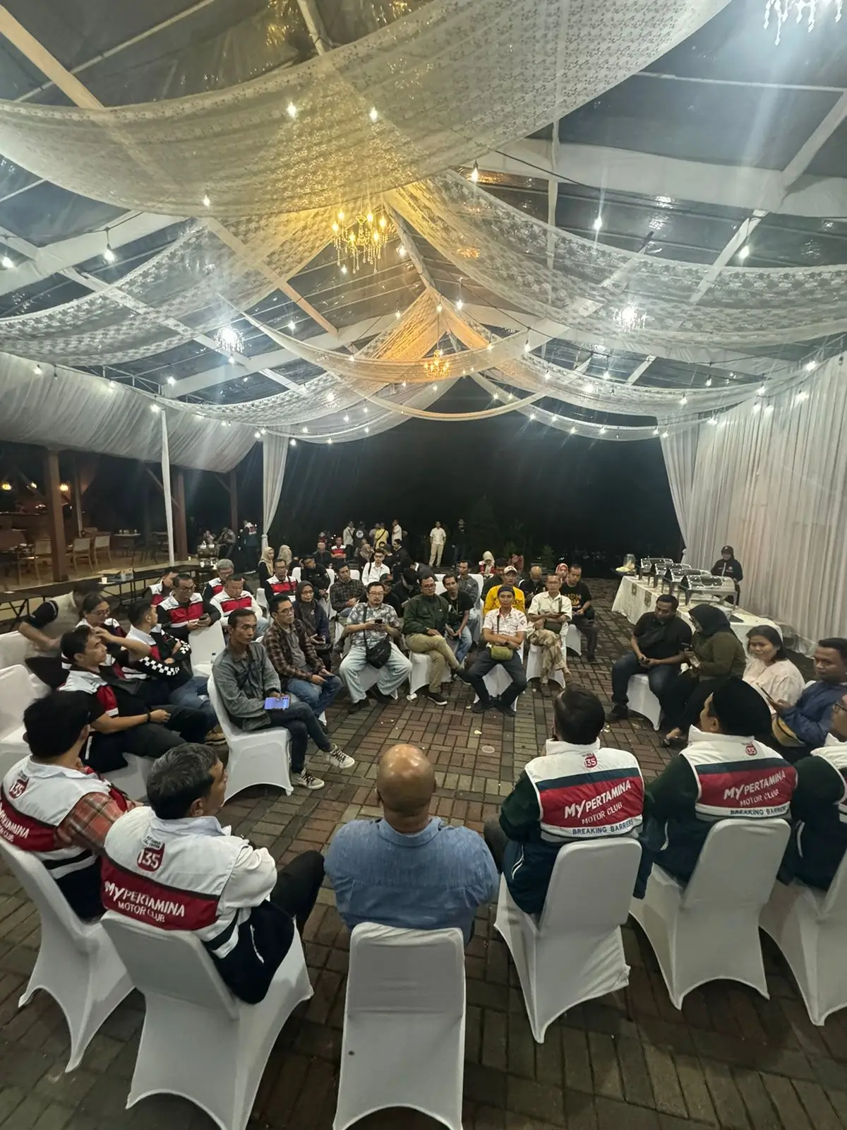 Pertamina Patra Niaga Regional JBB Berbagi Berkah Ramadan di Kuningan Jawa Barat