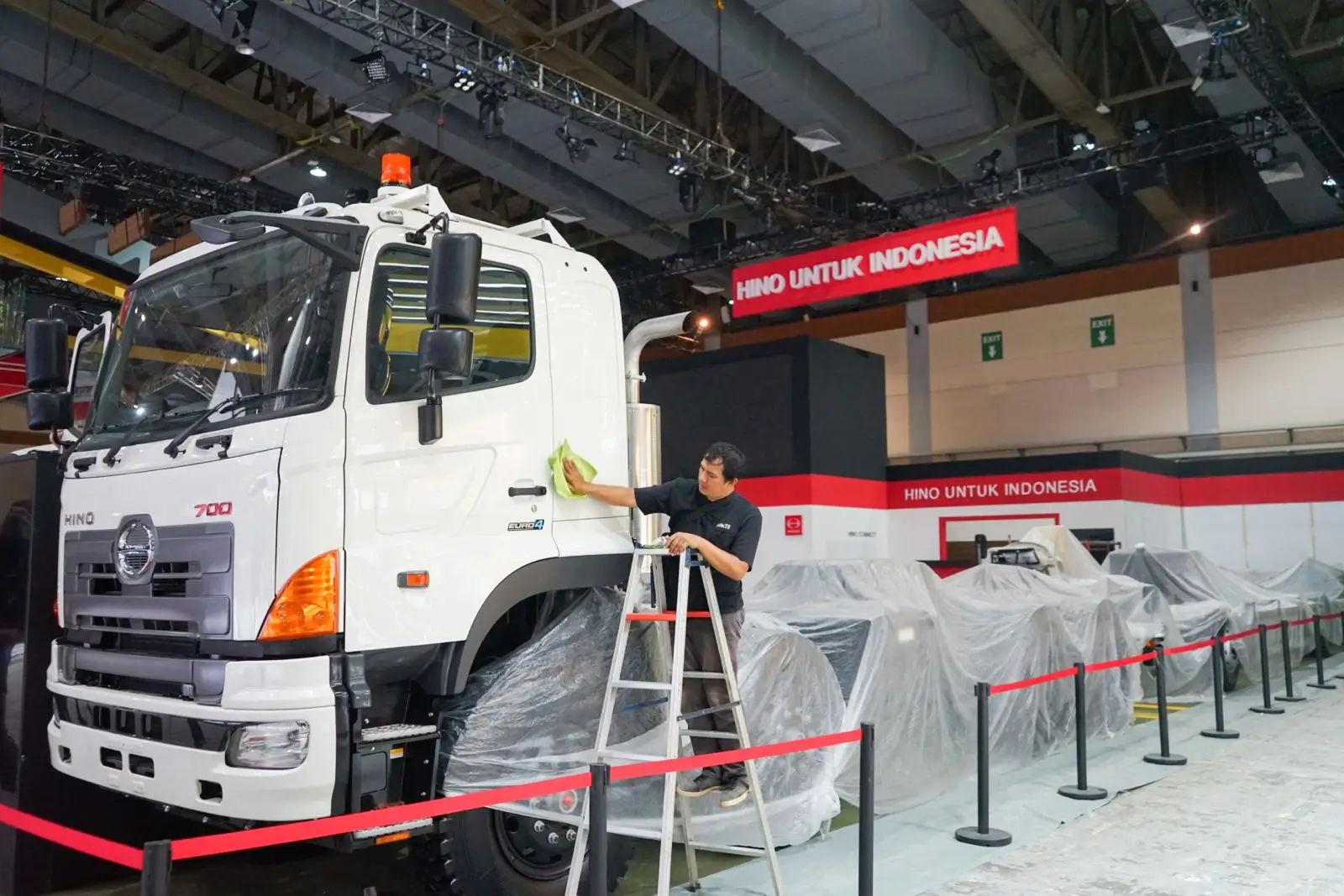 Resmi Dibuka  Pameran B2B Kendaraan Komersial GIICOMVEC Hadir 7 10 Maret 2024 di JCC Senayan