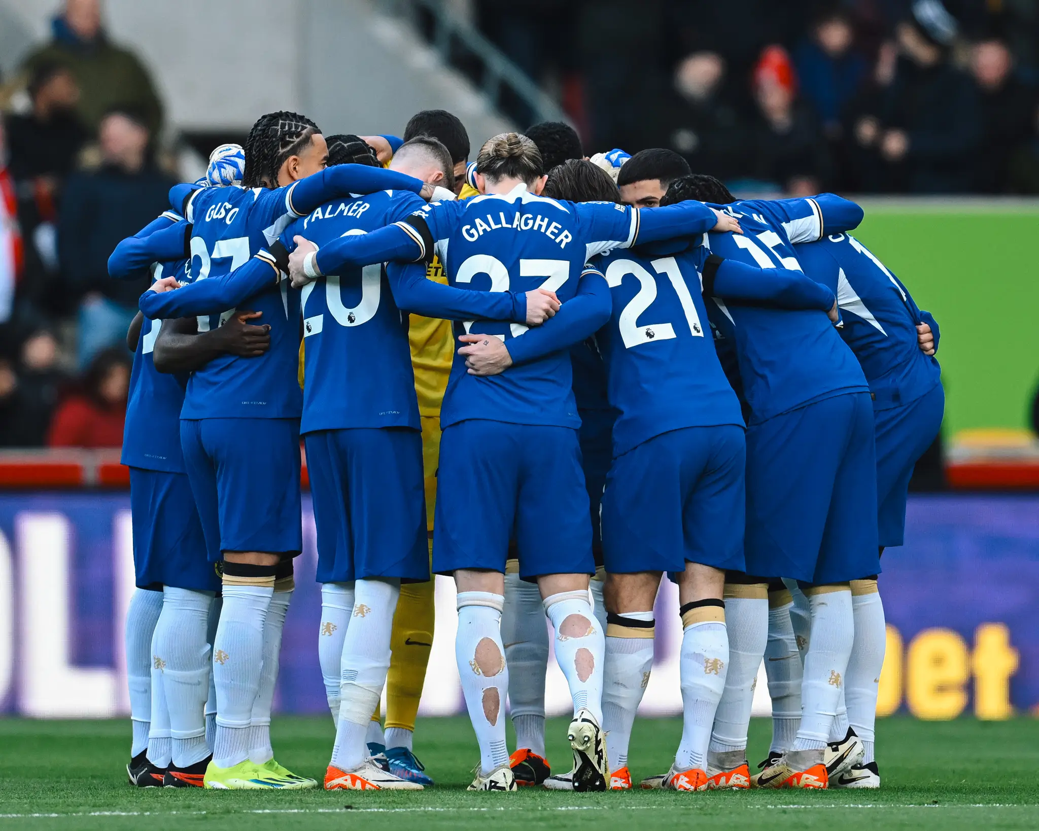 Chelsea selamat dari kekalahan memalukan melawan Brentford di Premier League 2023-2024. (Foto: Istimewa)