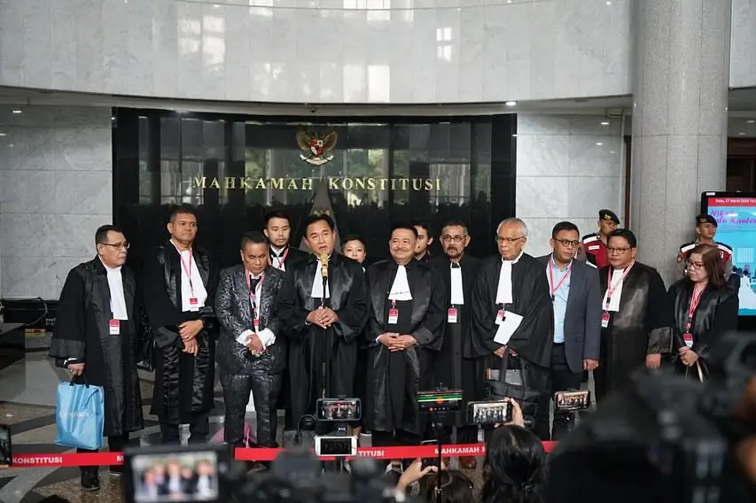 Tim Pembela Prabowo-Gibran di Mahkamah Konstitusi RI, Jakarta, Rabu (27/3/24). (Foto: Instagram/yusrilihzamhd)