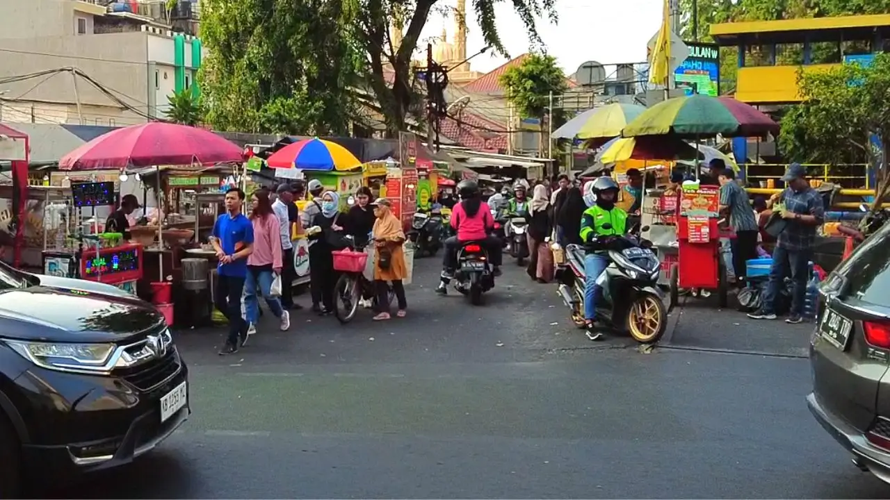 5 Rekomendasi Tempat Berburu Takjil di Jakarta