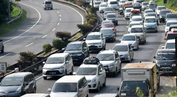 Ilustrasi mudik dengan kendaraan pribadi. (Foto: kppip.go.id)