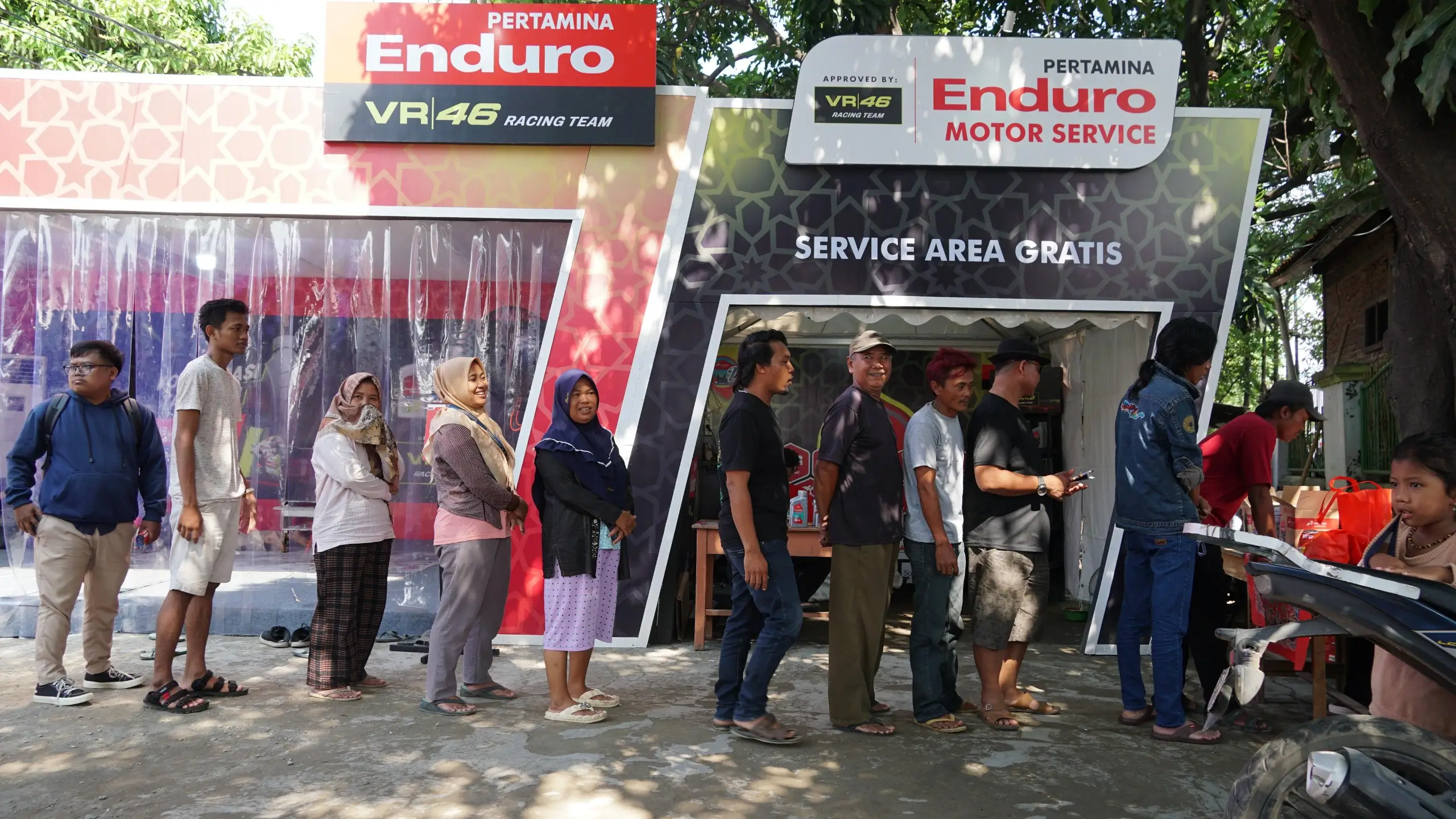 Mampir ke Lesehan Enduro  Tempat Istirahat Pemudik Motor di Jalur Pantura