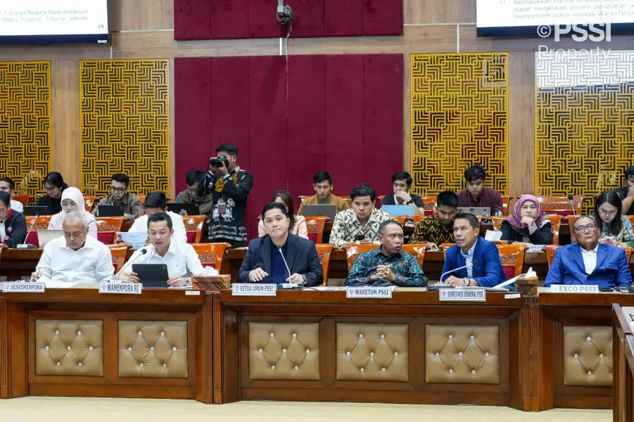 Erick Thohir Paparkan Blueprint PSSI ke DPR  Golden Era Menuju Garuda Mendunia 2045