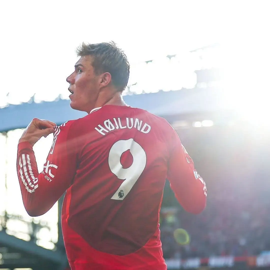 Rasmus Hojlund baru mencetak dua gol untuk Manchester United di Premier League. Foto: Istimewa