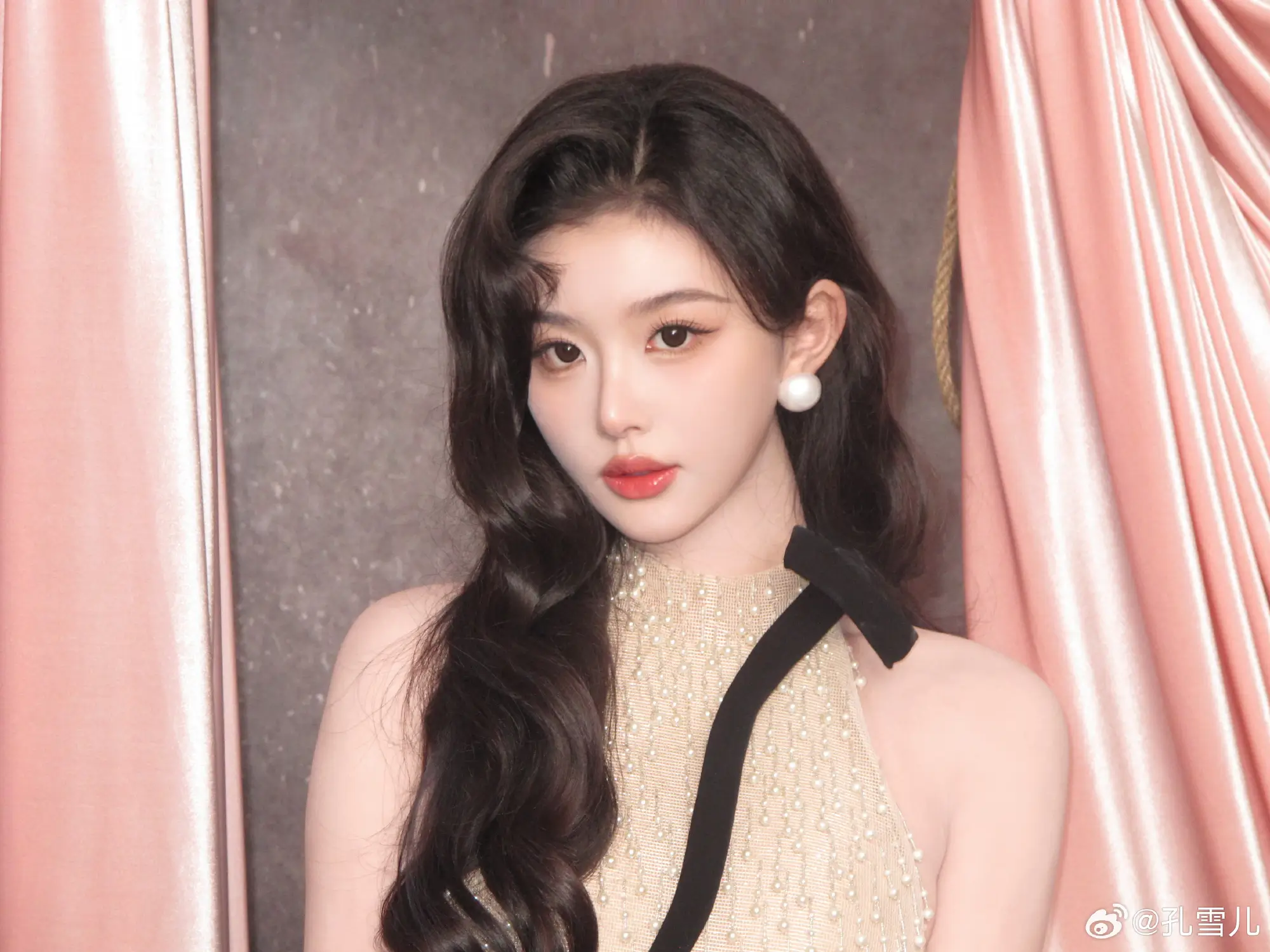 Kenalan dengan Snow Kong  Aktris Pemeran Yu Qian Qian yang Tangguh di Pursuit of Jade